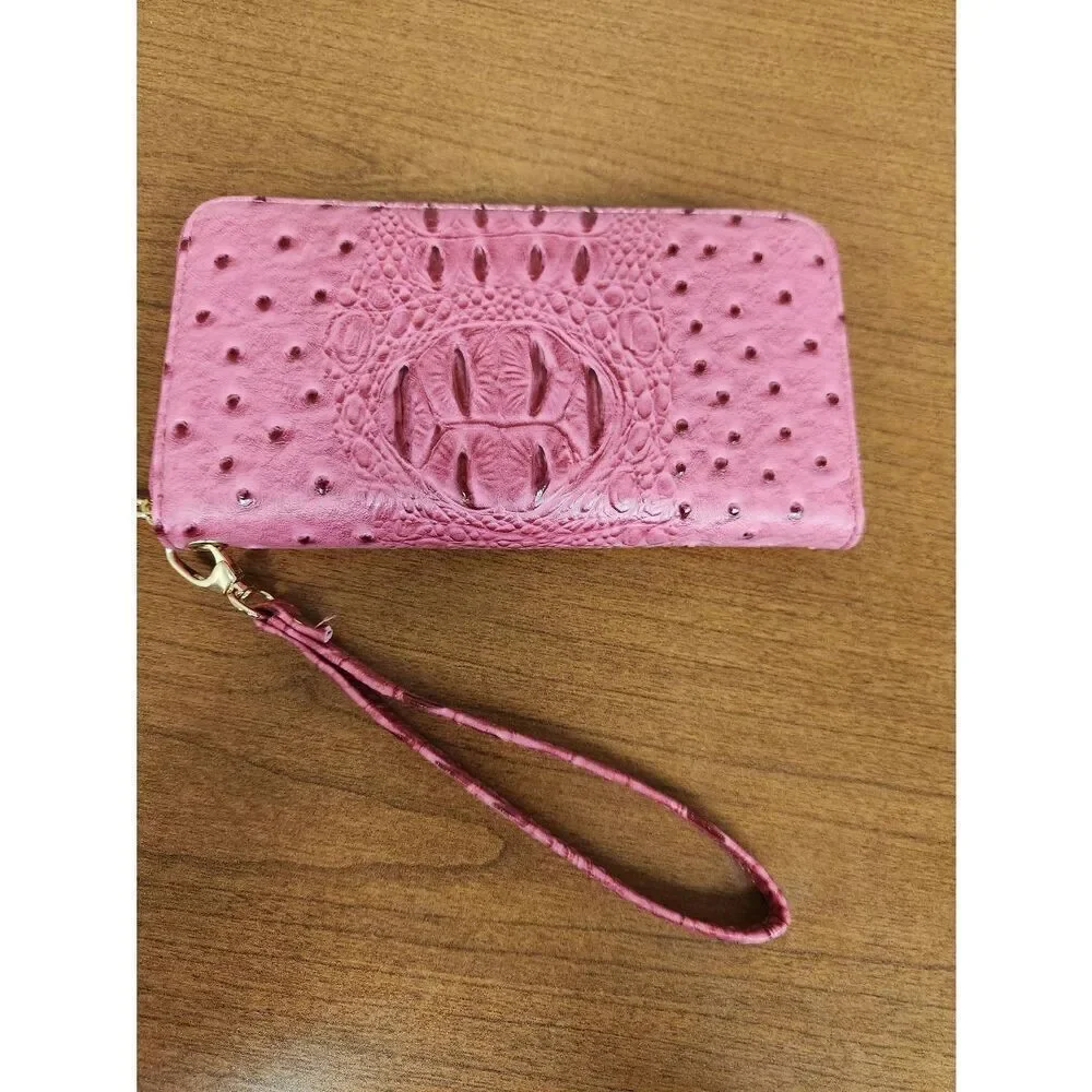 NWT Unbranded FUCHSIA faux Crocodile shoulder bag and crossbody strap with match